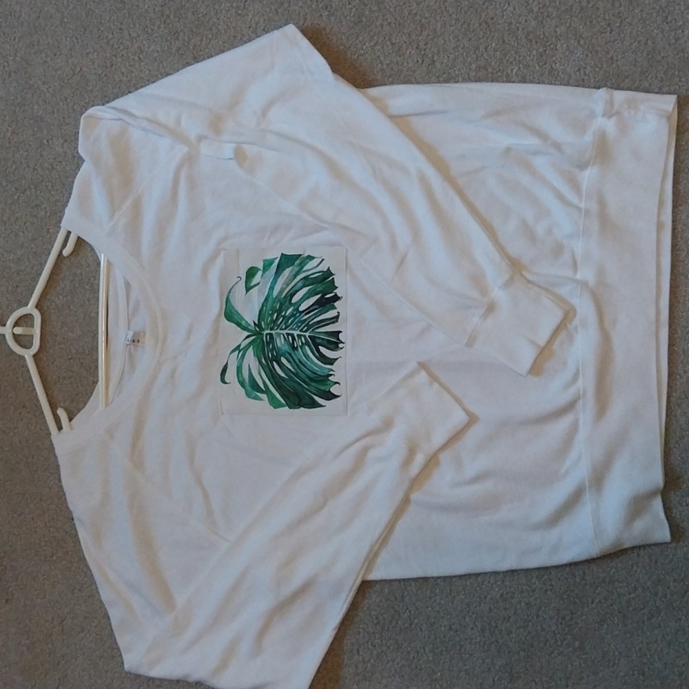 White sweatshirt, lightweight